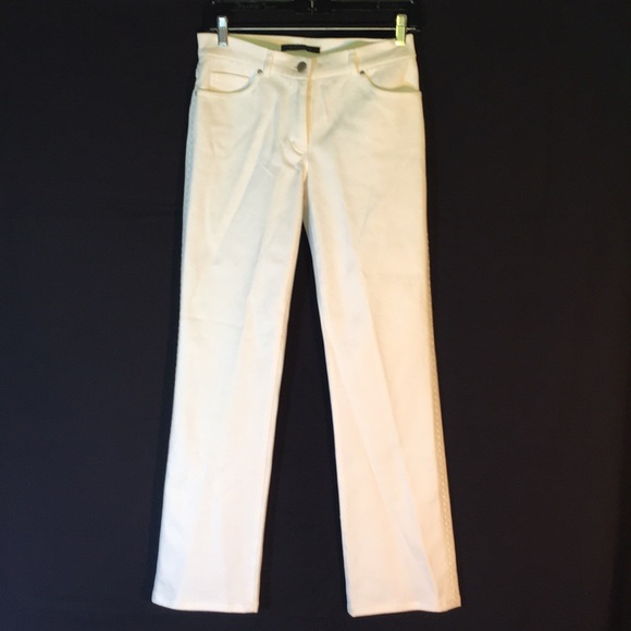 Ellie Tahari Denim - 💜NWT ,ELLIE TAHARI WHITE JEANS (vintage) Size 4P.